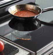 GE Profile Series 30" Free-standing Convection Range With Induction