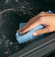 GE JS250DFBB 30" Black Electric Slide-In Coil Range N4