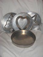 5 pc. Set - Vintage Interchangeable Heart, Tree, Star &amp; Flat Cake Baking Pan