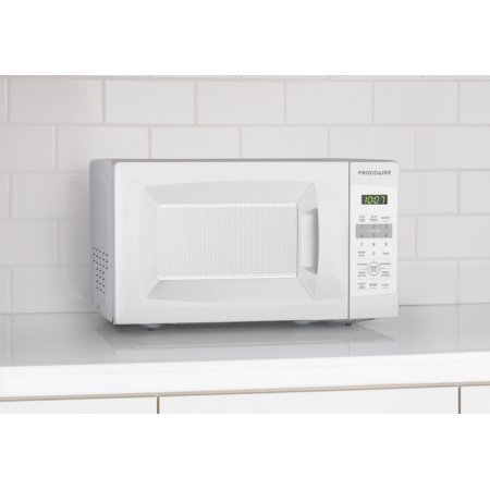 Frigidaire 0.7 Cu Ft 700W Countertop Microwave Oven,Model:FFCM0724LW / color:White