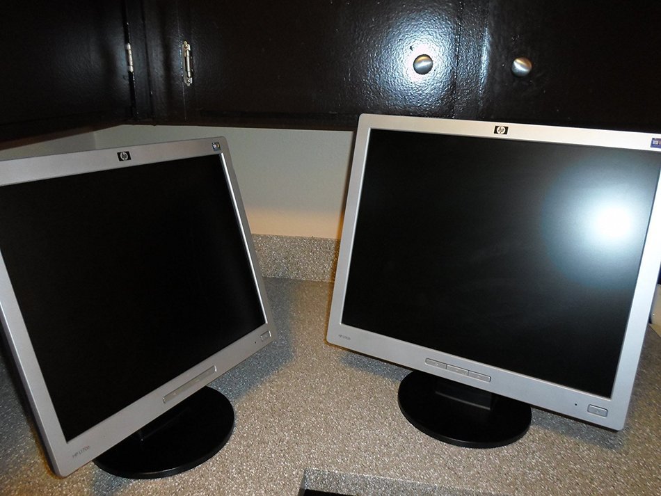 HP L1706 17" 1280x1024 LCD VGA Monitor (Silver/Black)