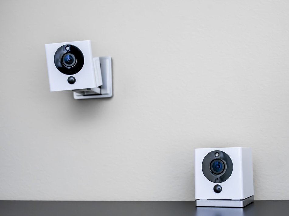 iSmartAlarm Spot HD Video Camera, White