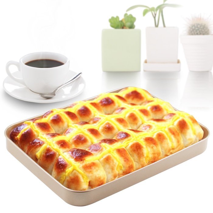 Yilove Non-stick Rectangular Cake Pan Bakeware 10"(Black) N8