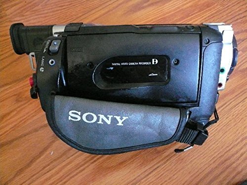 Sony DCR-TRV110 digital8 NTSC camcorder plays 8mm & Hi8 analog N2