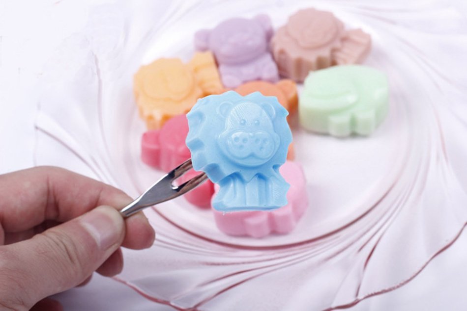 Bondream 2 Pack Silicone Chocolate Candy Mold,Ice Molds,Soap Molds,Cake Baking Mold,16-Cavity-Animal Theme Molds-Lion... N3