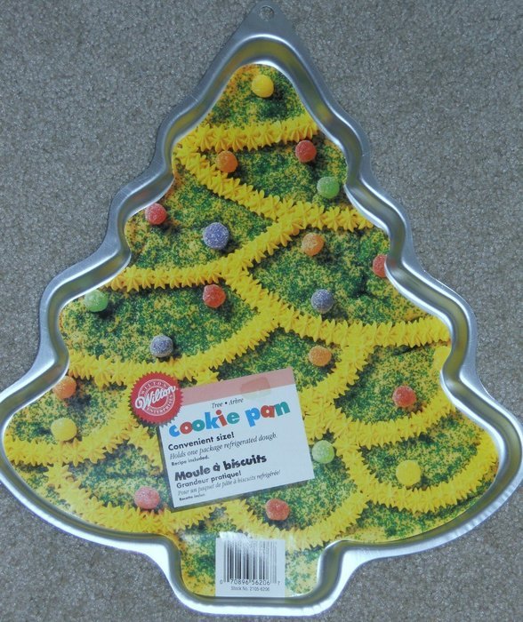 Wilton Giant Christmas Tree Cookie Pan (2105-6206, 1998) N2
