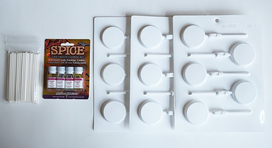 8H-5207-S 2" Flat Round Sucker Hard Candy Mold Spice Loran Oil Packet/ Packet of 3 molds
