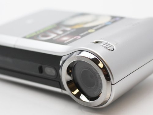 SVP T400-Silver 1280x720p True HD Camcorder with 2.4 LCD"