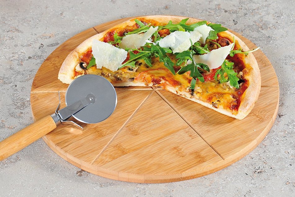 Kesper Pizza Plate With Pizza Cutter 12.60" of Bamboo, Brown