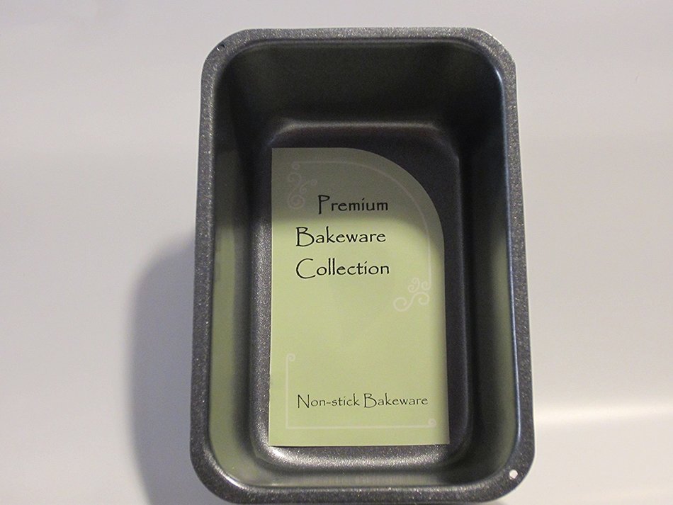 Premium Bakeware Collection 4" Mini Loaf Pan - MLP-04 - 1 Per Order
