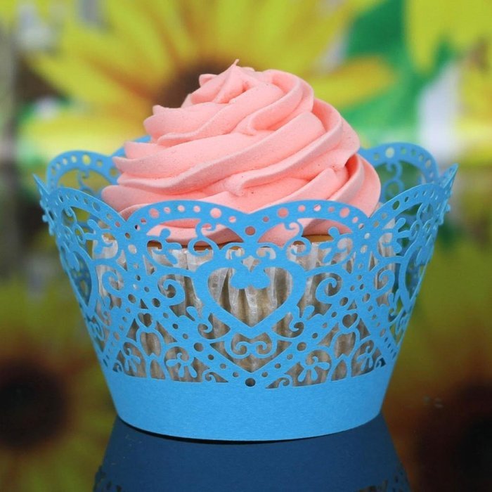 DZT1968 25pc Christmas Lace Laser Cut Cupcake Wrapper Liner Baking Cup Muffin (White) N2 free ...