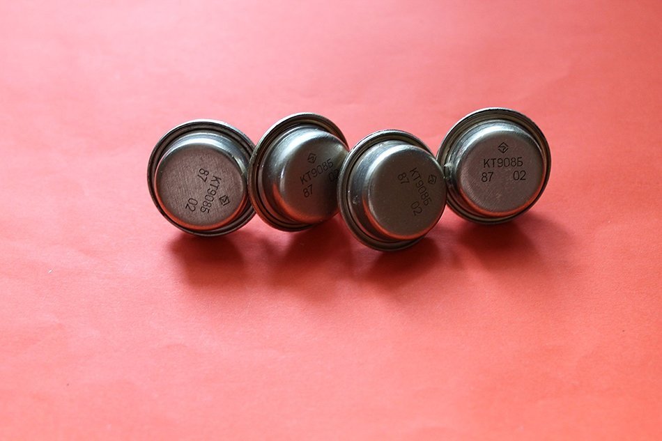 Transistors silicon N-P-N KT908B analogue 2N5775 USSR 4 pcs N2