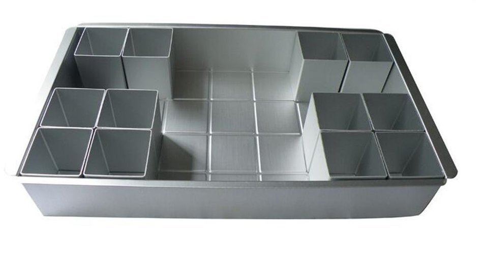 Fantastic Job Aluminum Bakeware or Alphabet Cake Pan with Letter and Number Diagrams