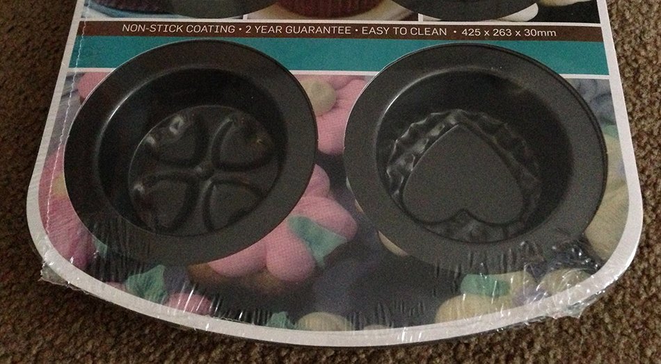 Premium NON-STICK MINI CAKE PAN Each Miniature Cake Measures 4 Inches Wide (MULTI-FLOWER Cakes) N3