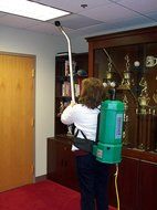 Bissell BigGreen Commercial BG1001 High Filtration Backpack Vacuum, 1375W, 25.5" Height, 10 qt Capacity, Red N2