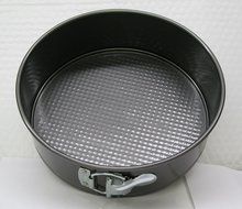 Non-Stick 8 3/4&quot; Springform N2