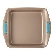 Rachael Ray Cucina Bakeware 9-Inch Square Cake Pan, Latte Brown with Agave Blue Handles