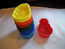 Lot of 24 Silicone Cupcake Brownie Muffin Cups or Jello Molds Reusable Snowman