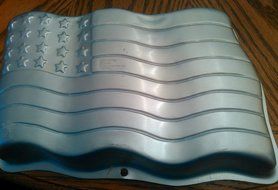 Wilton Cake Pan: American Flag Stars and Stripes 2105-2069