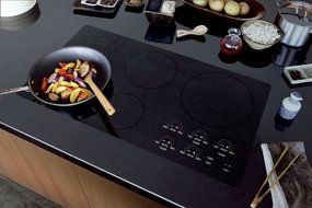 Wolf CT36IU 36&quot; Black Induction Electric Cooktop w/5 Elements