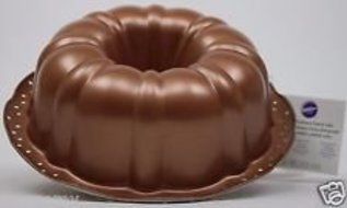 Wilton Scalloped Fluted Tube Bundt Pan