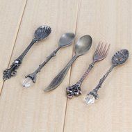 Awakingdemi 6pcs/Set Kitchen Dining Bar Nostalgic Vintage Royal Style Metal Carved Coffee Spoons and Fork for... N3