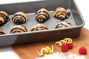 Bakeware By Culina 9&rdquo;x13&rdquo; Nonstick Rectangular Cake Pan N3