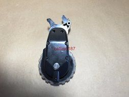 Neato Left Wheel Tread xv Series xv-11 xv-14 xv-15 xv-12 xv-21 signature essentials N2