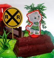 DANIEL TIGER&#039;S NEIGHBORHOOD 10 Piece Birthday CAKE Topper Set, Featuring Daniel Tiger, Katerina Kitty Cat and... N3
