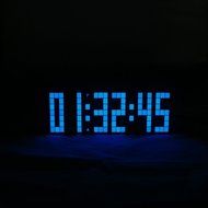 T Tocas Large Big Number LED Snooze Wall Desk Alarm Clock Thermometer Calendar (Green) N12