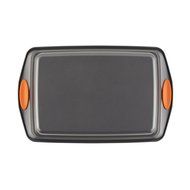 Rachael Ray Oven Lovin&#039; Nonstick Bakeware 9-Inch-by-13-Inch Cake Pan, Orange