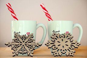 Set of 6 Piece Creative Vintage Wood Snowflake Coasters Carved Hollow Designed Decorations Mini Tabletop Trivets... N2