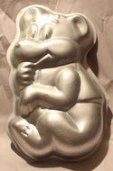 Vintage Wilton 508-477 Mini Teddy Bear Cake Pan 9in x 5.5in x 1.5in