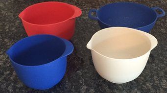 Bamboo 4-Piece Colander &amp; Mixing Bowl Set (Red, White &amp; Blue)