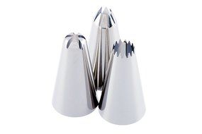 The Best 26 Piece Cake Decorating Kit With Stainless Steel Icing Tips, 1 Coupler And Slicone Pastry Bag Great... N3