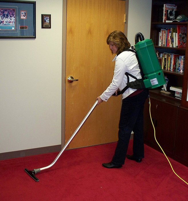 Bissell BigGreen Commercial BG1001 High Filtration Backpack Vacuum, 1375W, 25.5" Height, 10 qt Capacity, Red
