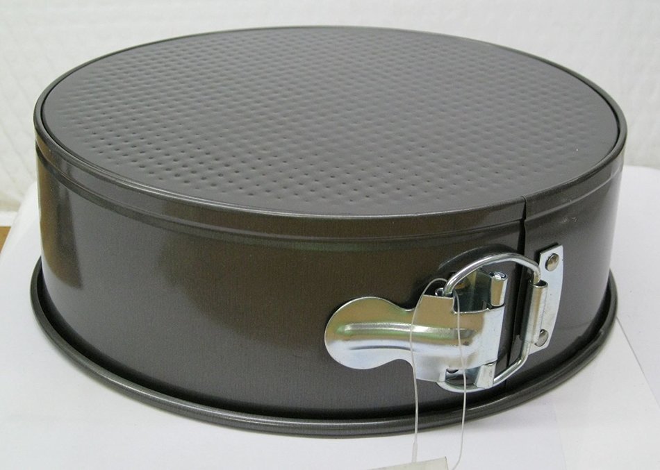 Non-Stick 8 3/4" Springform N3