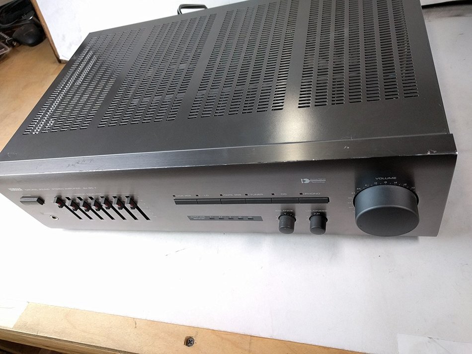Yamaha AV-80Y Natural Sound Stereo Amplifier Equalizer N2