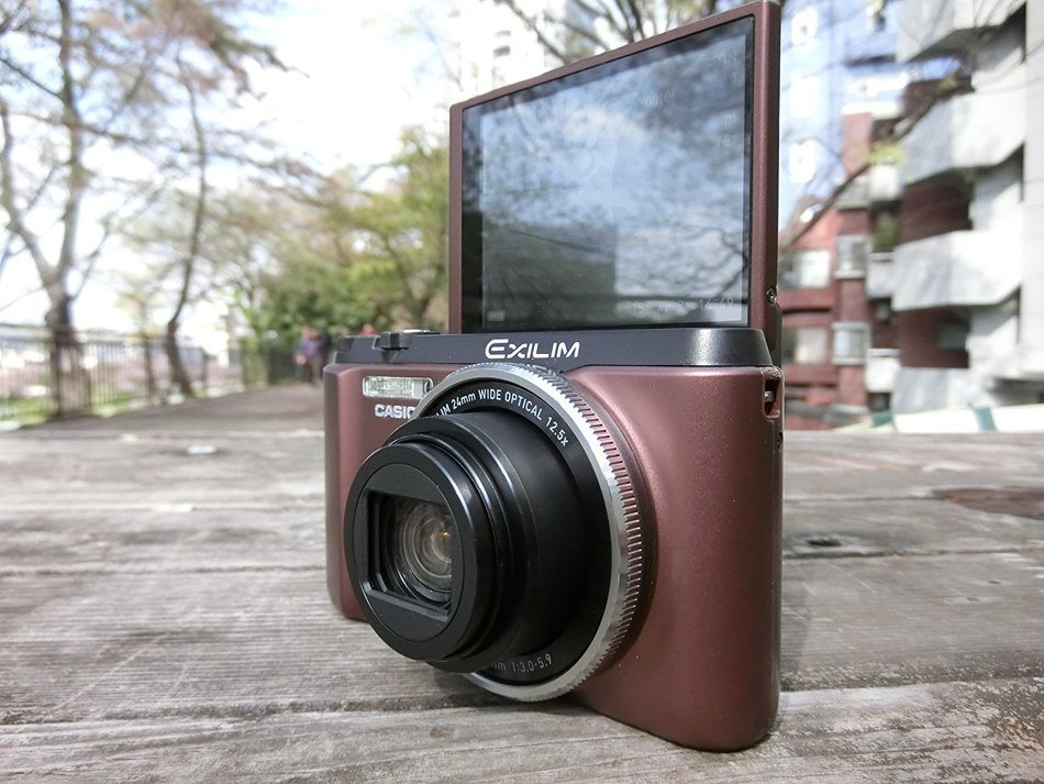 CASIO Digital Camera EXILIM EXZR1300BN International Version (No Warranty) N2