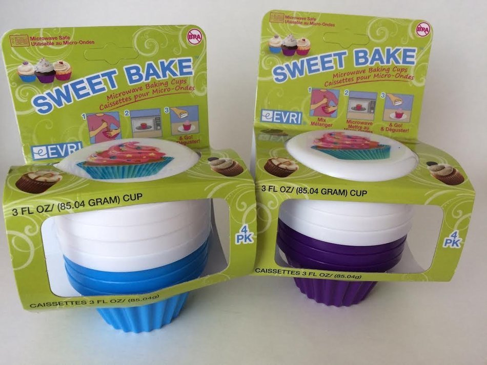 Sweet Bake Microwave Cupcake Baking Cups with Lids x 2 Bundle (2 Packs of 4 Cups - Assorted Colors)