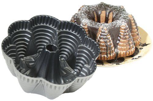 Nordic Ware Cast Aluminum Festival Party Bundt Pan N2