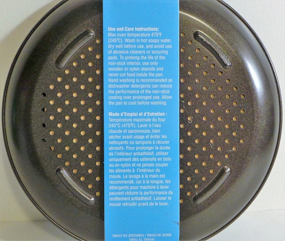 Celebrate It! 2 Piece Personal Pizza Pie Pans N2