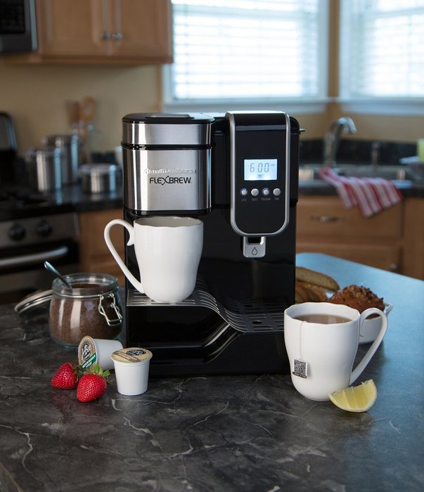 Hamilton Beach Single-Serve Coffee Maker, Programmable FlexBrew with Hot Water Dispenser (49988) N9