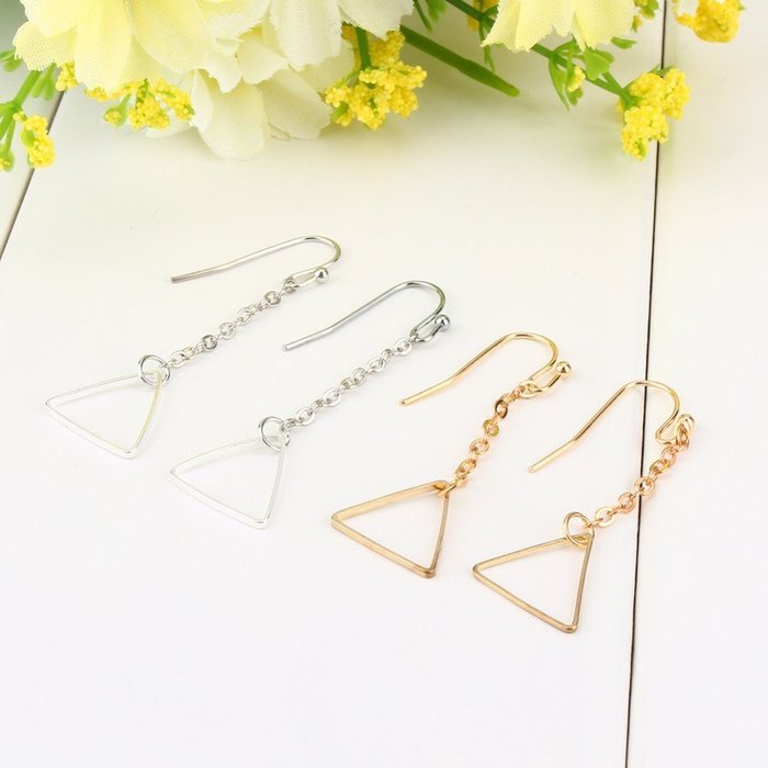 Oligex(TM) Simple Womens Jewelry Long Chain Hollow Triangle Pendant Ear Studs Earrings N4