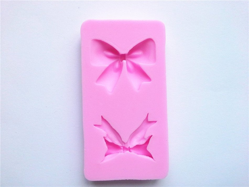 Wocuz W0125 Bow Shape Silicone Candy Making Mold Fondant Mold for Cupcake Cake Decoration