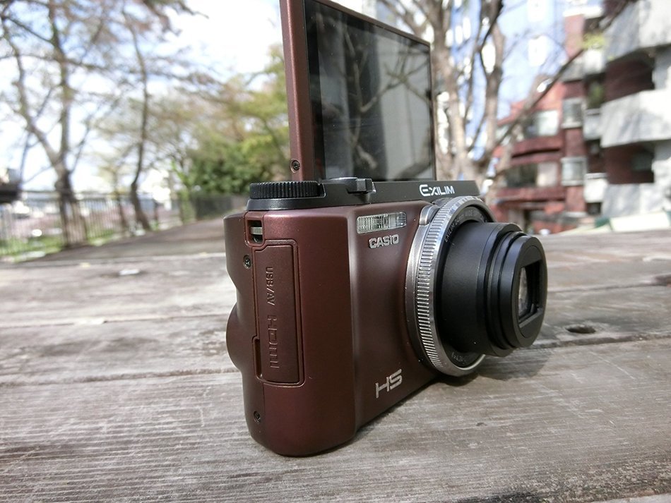 CASIO Digital Camera EXILIM EXZR1300BN International Version (No Warranty) N7