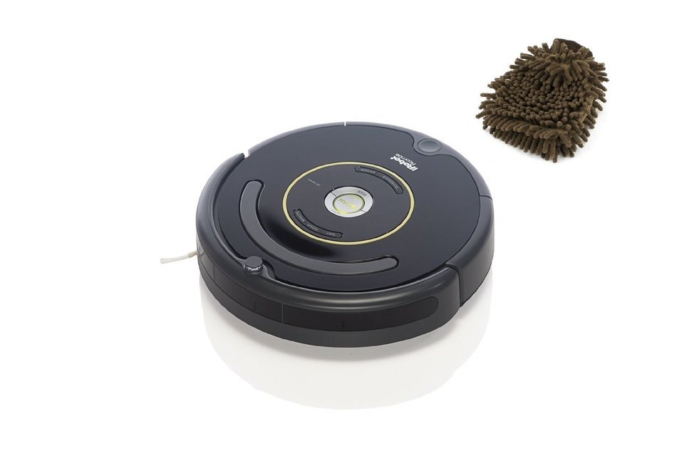 iRobot Roomba 770 - Black Robotic Cleaner, Vacuum with Remote Cleaning Robot for Pets and Allergies (Complete... N4