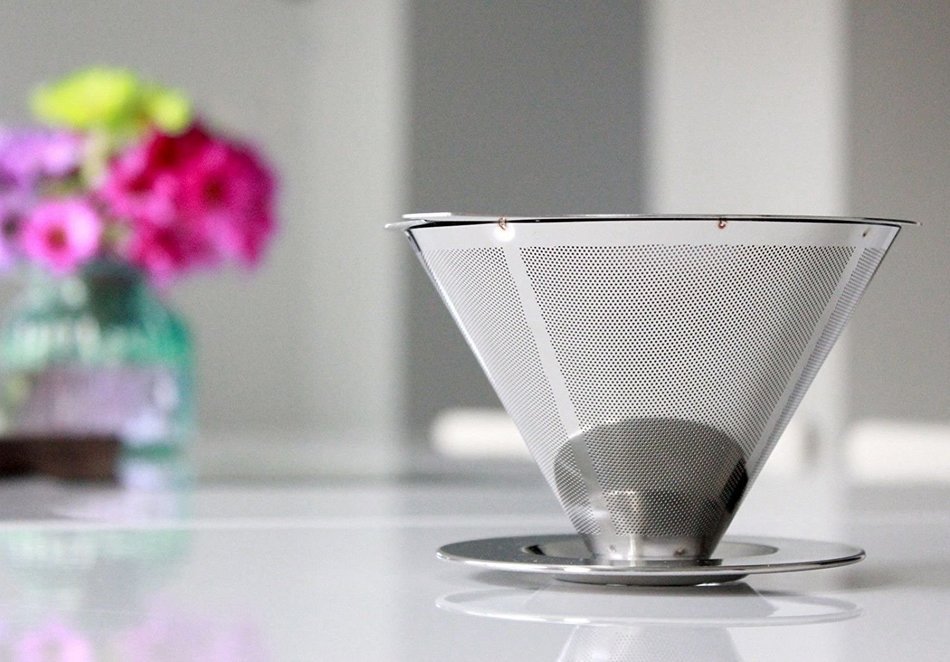 Stainless Steel Pour Over Dripper Reusable Coffee Filter Cone/ Filtro de Acero Inoxidable para Caf&eacute; N4