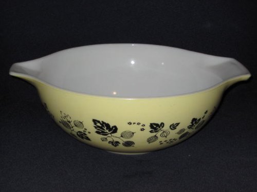 Vintage 1950's Large 4 Quart Yellow w/ Black Gooseberry Pyrex Mixing Batter Nesting Cinderella Bowl #444