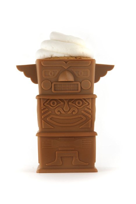 Kikkerland Totem Cupcake Holders, Assorted Blue and Brown Colors, Set of 3
